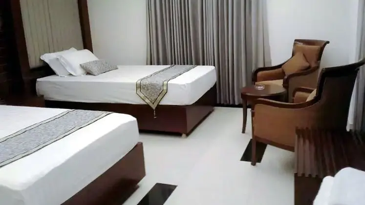 Premium İki Ayrı Yataklı Oda, 2 Tek Kişilik Yatak, Balkon, Havuz Manzaralı