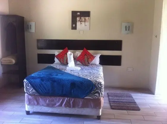 Standard Oda, Bahçe Manzaralı