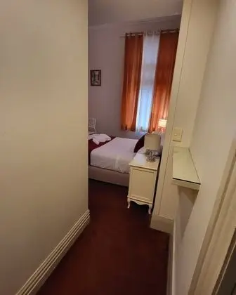 Üç Kişilik Oda
