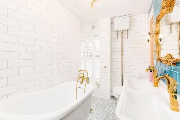 Superior Ev, Özel Banyo