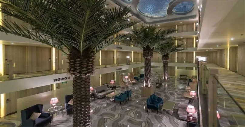 Club Tek Büyük veya İki Ayrı Yataklı Oda