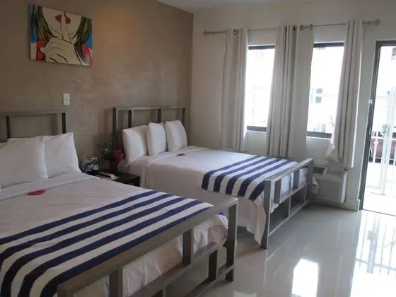 Deluxe Tek Büyük Yataklı Oda, 2 Çift Kişilik Yatak