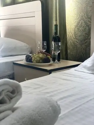 Economy Tek Büyük veya İki Ayrı Yataklı Oda