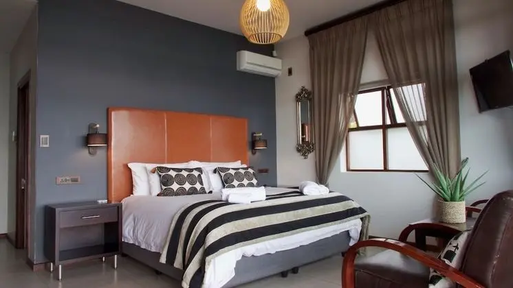 Deluxe Tek Büyük veya İki Ayrı Yataklı Oda, 1 Yatak Odası, Banyolu/Duşlu, Okyanus Manzaralı