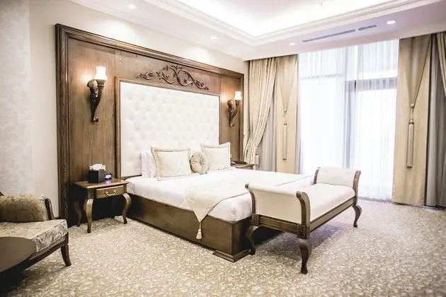 Premium Suite King