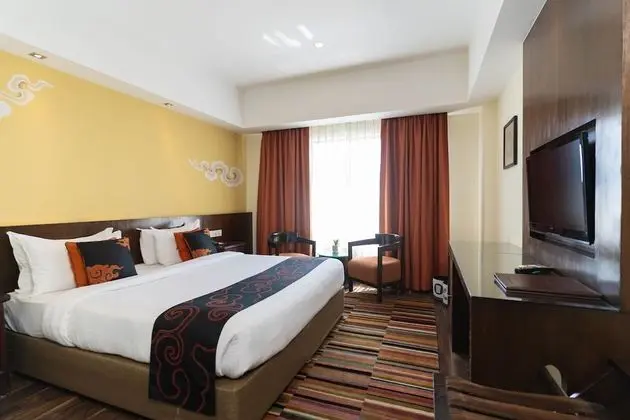 Deluxe Tek Büyük Yataklı Oda