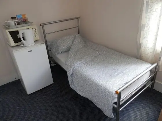 Basic Tek Kişilik Oda, 1 Tek Kişilik Yatak, Sigara İçilmez