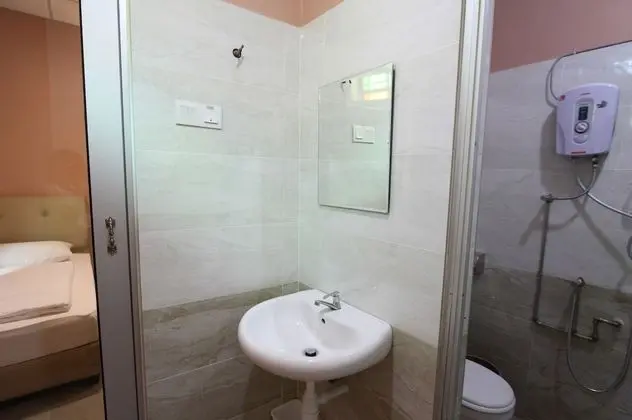 Üç Kişilik Oda
