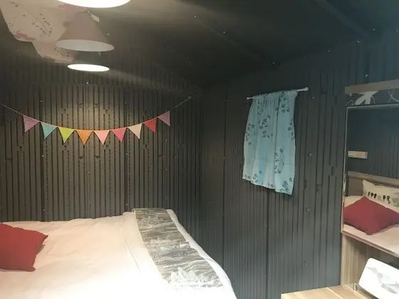 Tek Büyük Yataklı Oda