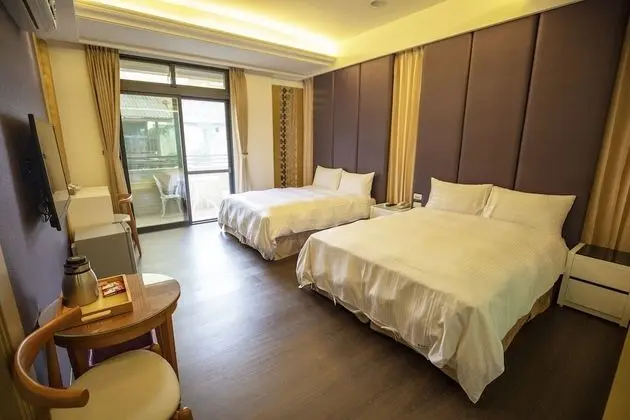 Standard Dört Kişilik Oda, Balkon
