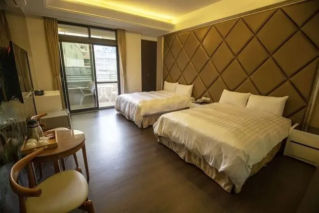 Standard Dört Kişilik Oda, Balkon