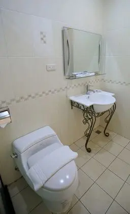 Standard Dört Kişilik Oda, Balkon
