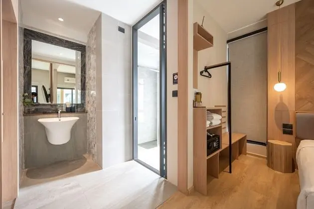 Exclusive TownHome Pool Villa