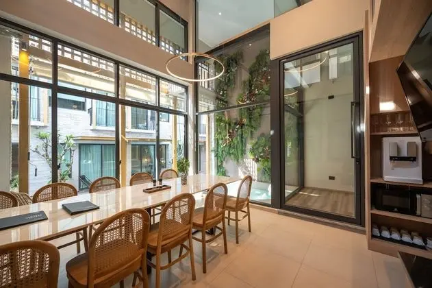 Exclusive TownHome Pool Villa