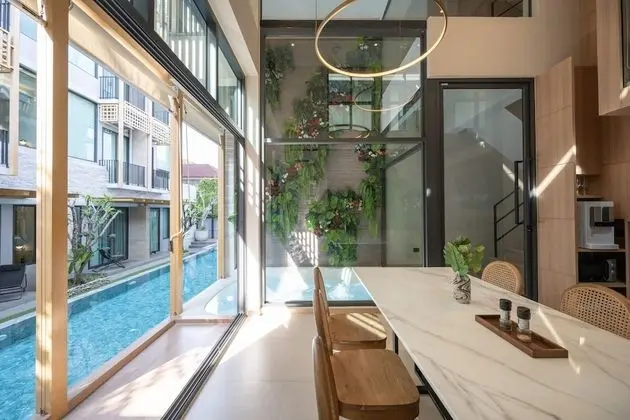 Exclusive TownHome Pool Villa