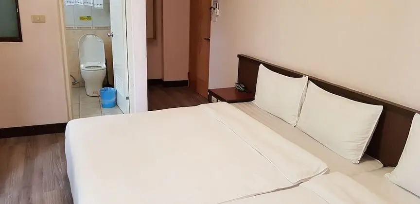 Basic Dört Kişilik Oda, 2 Çift Kişilik Yatak