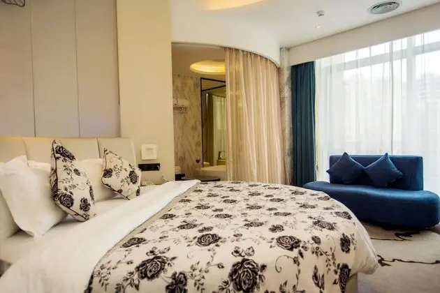 Romantic Oda (Round Bed)