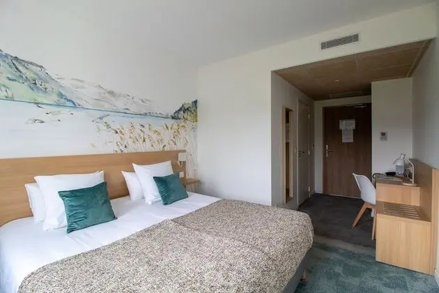 Classic Tek Büyük Yataklı Oda