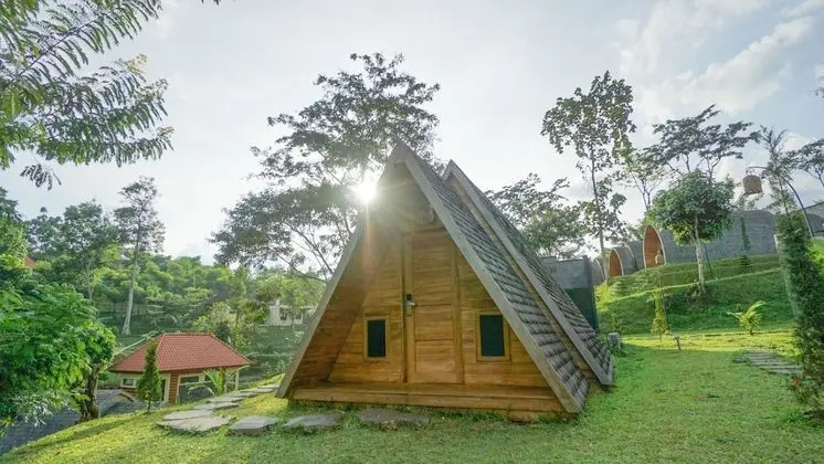 Dört Kişilik Oda (RANGGAWUNI 4 BED)