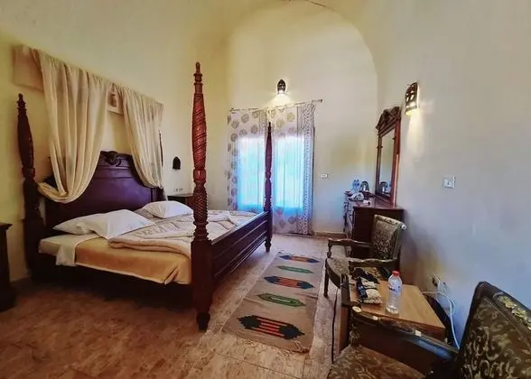 Superior Tek Büyük veya İki Ayrı Yataklı Oda