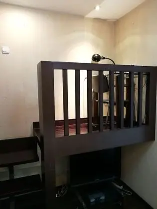 Business Çatı Katı (Loft)