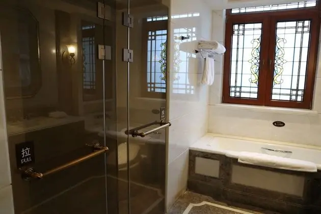 Süit, Bahçe Manzaralı