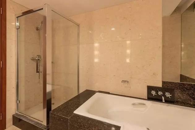 Executive Tek Büyük Yataklı Oda