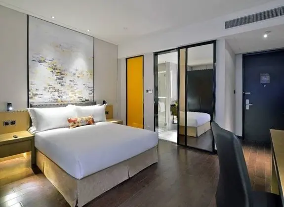 Design Tek Büyük Yataklı Oda