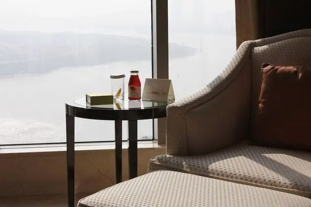 Deluxe Oda, 2 Çift Kişilik Yatak, Sigara İçilebilir, Nehir Manzaralı