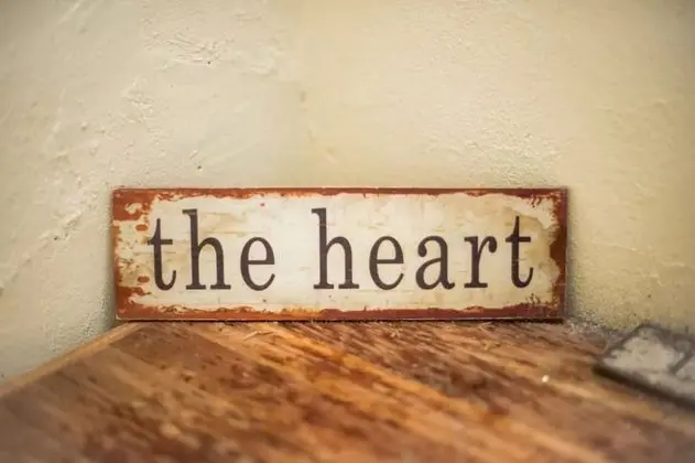 Deluxe Stüdyo, Sigara İçilmez