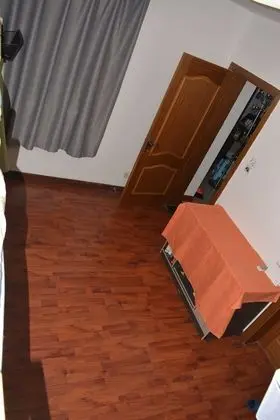 Ortak Ranzalı Oda, Sadece kadınlar için
