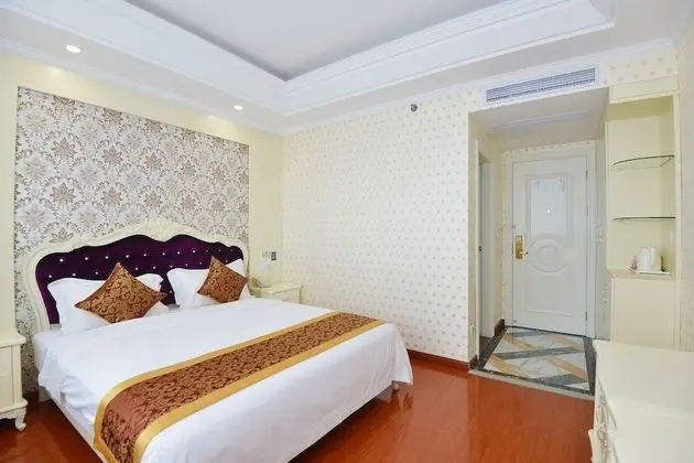 Deluxe Tek Büyük Yataklı Oda, 1 En Büyük (King) Boy Yatak, Engellilere Uygun, Sigara İçilmez