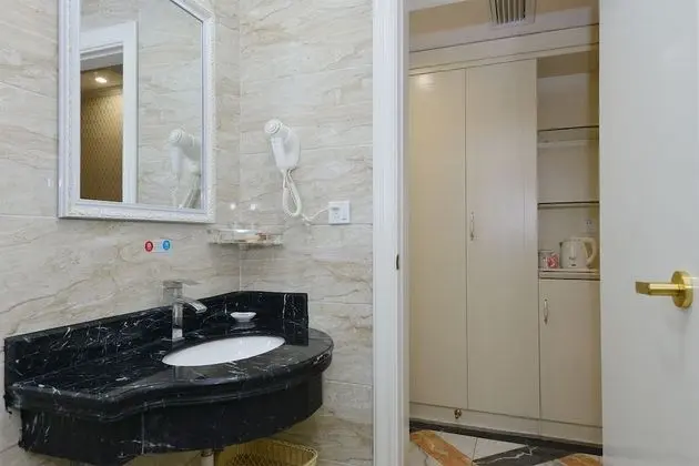 Deluxe Tek Büyük Yataklı Oda, 1 En Büyük (King) Boy Yatak, Engellilere Uygun, Sigara İçilmez