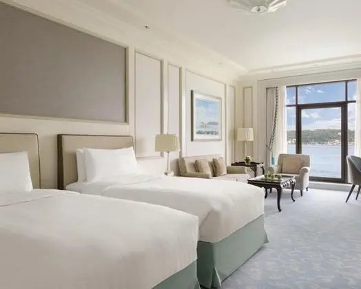 https://images.odamax.com/img/1024x768/odamax/image/upload/Shangri_La_Bosphorus_Istanbul_202602061350001_Shangri_La_Bosphorus_Istanbul_Premier_Bosphorus_View_Twin_1304426.jpg