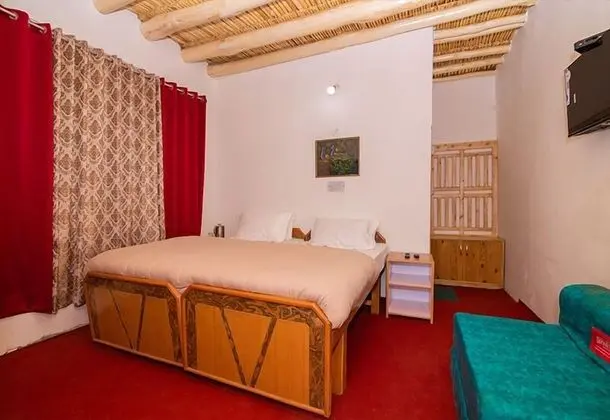 Kır Evi, 2 Tek Kişilik Yatak, Sigara İçilmez