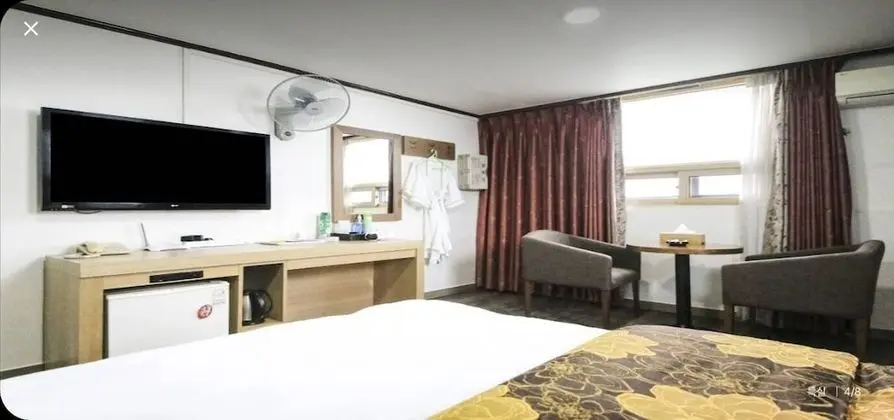 Basic Tek Büyük Yataklı Oda