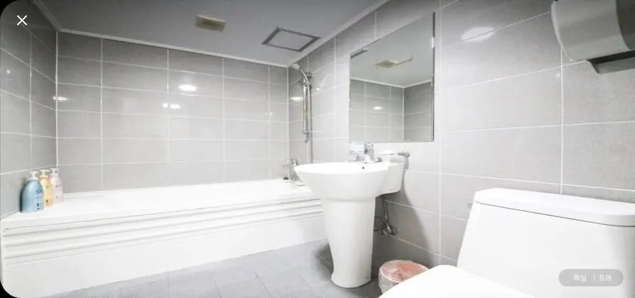 Basic Tek Büyük Yataklı Oda