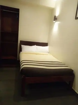 Basic Tek Büyük Yataklı Oda