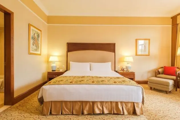 Oda, 1 En Büyük (King) Boy Yatak, Tepe Manzaralı (West Wing)