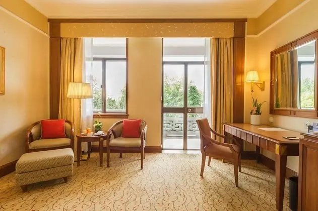Oda, 2 Tek Kişilik Yatak, Bahçe Manzaralı, Göl Kenarı (West Wing)