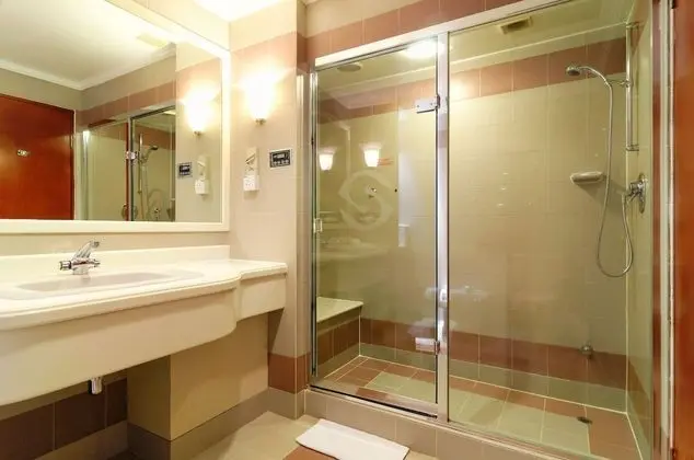 Süit (with Steam Room)