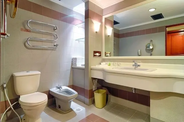 Süit (with Steam Room)