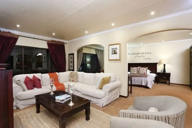 Luxury Süit, 1 Büyük (Queen) Boy Yatak, Özel Banyo, Vadi Manzaralı