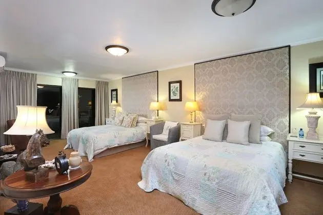Luxury Süit, 2 Büyük (Queen) Boy Yatak, Özel Banyo, Vadi Manzaralı