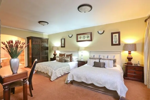 Luxury Süit, 2 Büyük (Queen) Boy Yatak, Özel Banyo, Vadi Manzaralı
