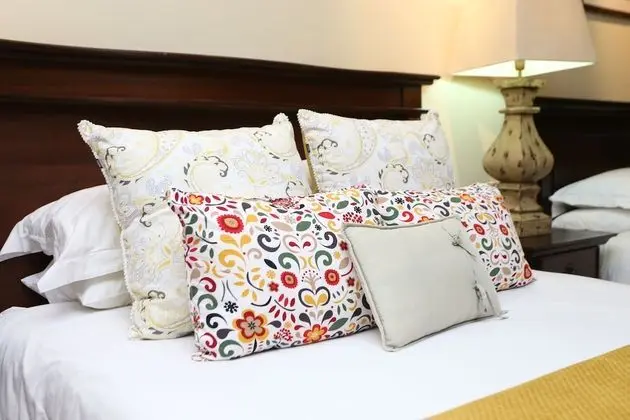 Luxury Süit, 2 Büyük (Queen) Boy Yatak, Özel Banyo, Vadi Manzaralı