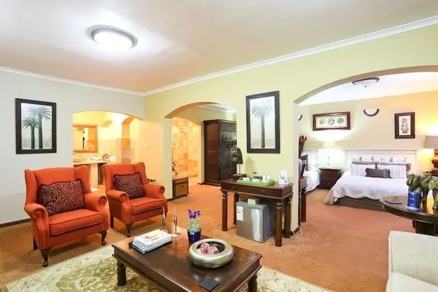 Luxury Süit, 2 Büyük (Queen) Boy Yatak, Özel Banyo, Vadi Manzaralı