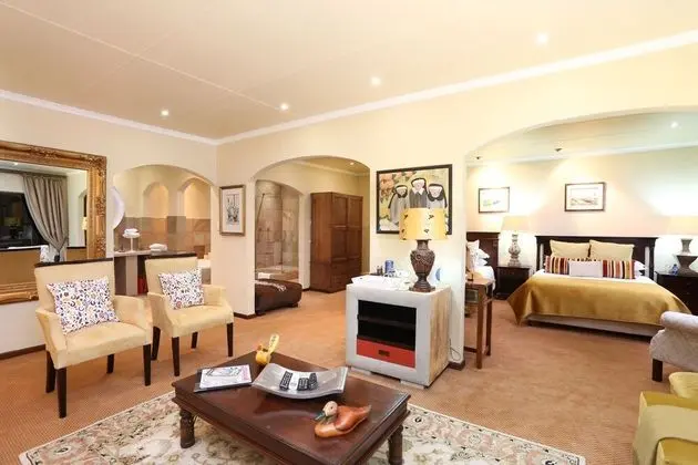 Luxury Süit, 2 Büyük (Queen) Boy Yatak, Özel Banyo, Vadi Manzaralı