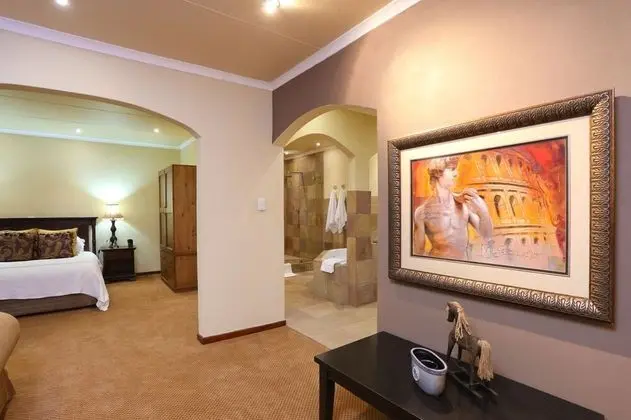 Luxury Süit, 2 Büyük (Queen) Boy Yatak, Özel Banyo, Vadi Manzaralı
