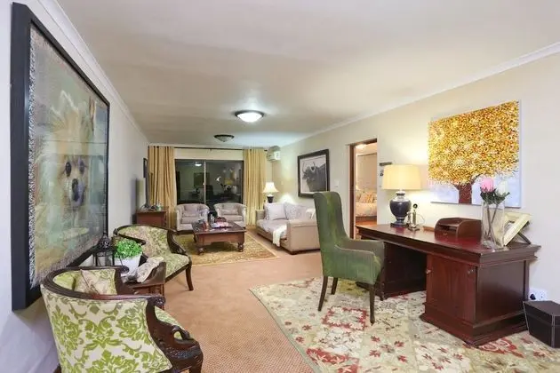 Luxury Süit, 2 Büyük (Queen) Boy Yatak, Özel Banyo, Vadi Manzaralı